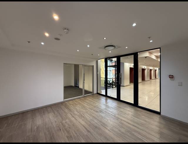 1,287M² OFFICE TO LET IN CAPE TOWN CITY CENTRE